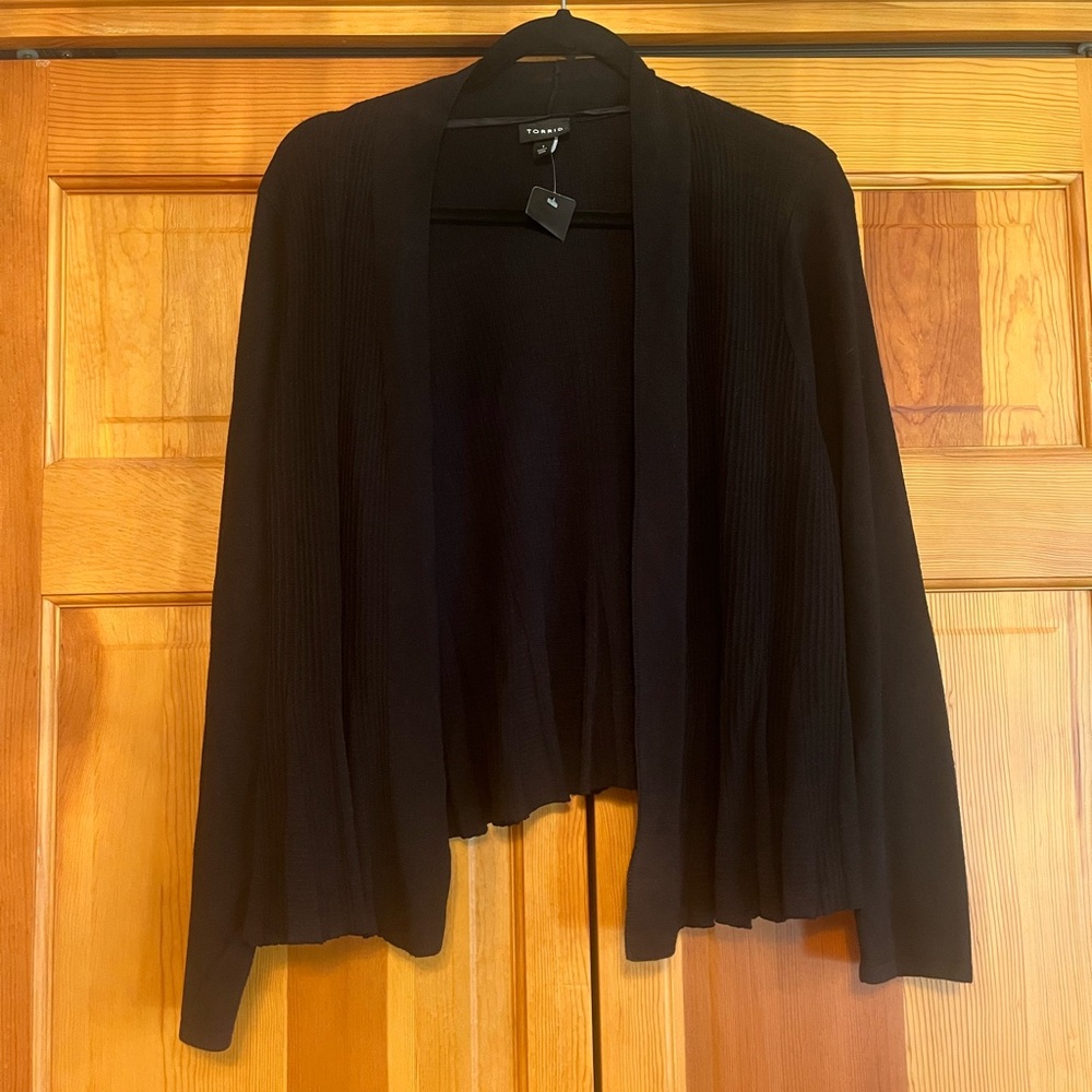 Torrid half cardigan
